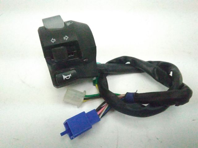 Commodo gauche occasion YAMAHA YBR 125 C 2017