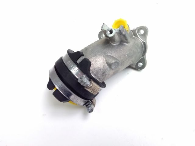 Pipe admission occasion PIAGGIO MP3 500 2015