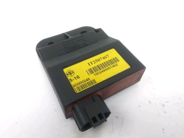 Relais boitier electrique occasion APRILIA RSV4 2016