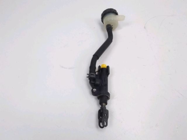 Maitre cylindre frein ar complet occasion YAMAHA FZ6 600 N 2003