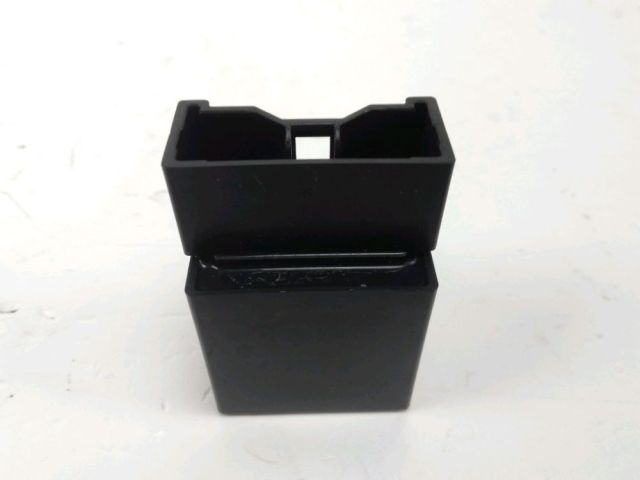 Relais boitier electrique occasion YAMAHA FZ1 1000 2010