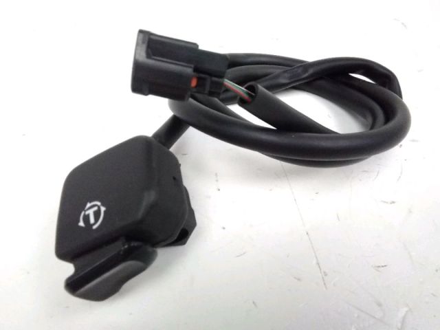 Relais boitier electrique occasion HONDA X-ADV 750 2018