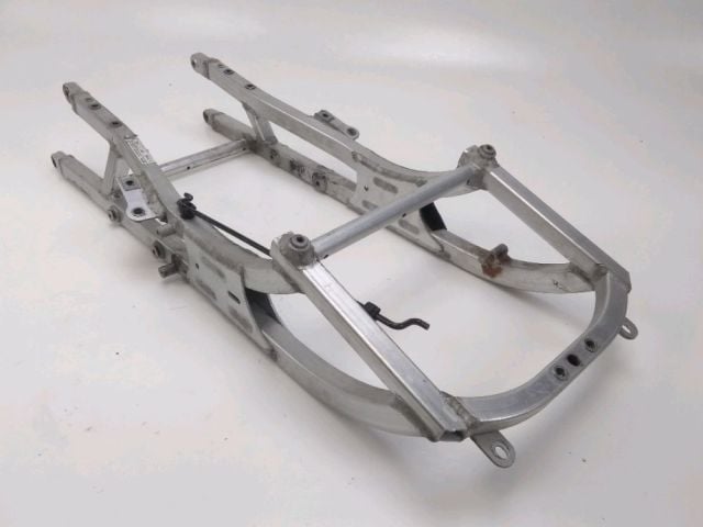 Boucle cadre arriere occasion APRILIA RSV 2003