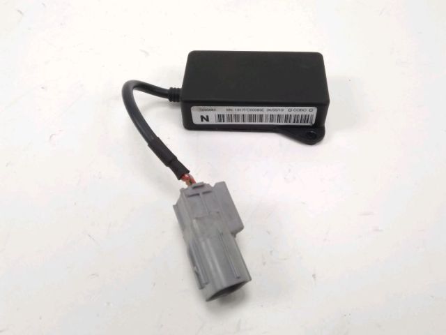 Relais boitier electrique occasion VESPA GTS 2019