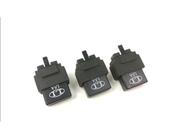 Relais boitier electrique occasion APRILIA PEGASO 2006