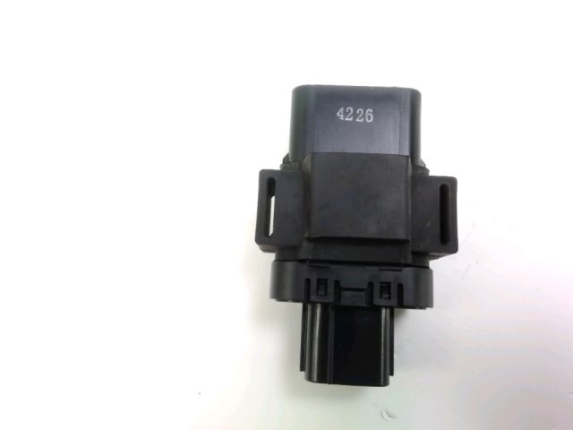 Relais boitier electrique occasion HONDA VFR 800 2014