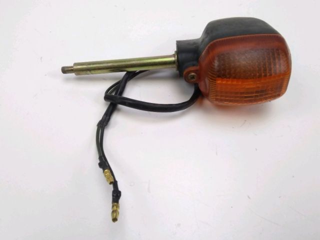 Clignotant arriere d occasion YAMAHA FZS 600 FAZER 2002