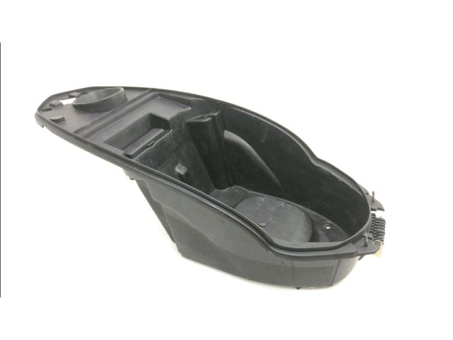 Coffre sous selle occasion PEUGEOT KISBEE 2014