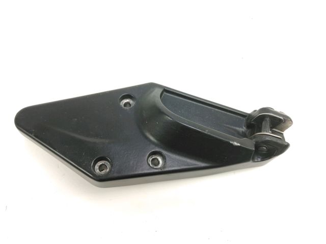 Platine et repose pieds arriere droit occasion GILERA GP 2012