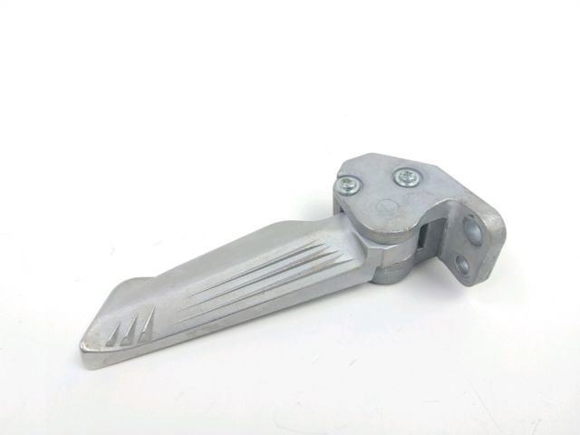 Platine et repose pieds arriere gauche occasion YAMAHA XC 125 MAJESTY 2014