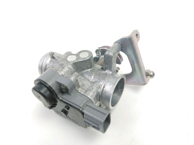 Corps d'injection droit occasion YAMAHA XC 125 MAJESTY 2014