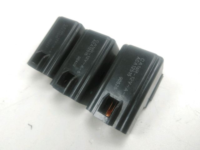 Relais boitier electrique occasion DUCATI Panigale 1000 V4 S Abs 2020