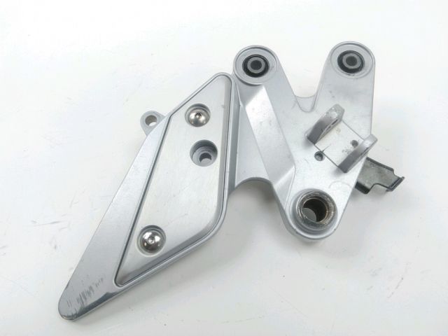 Platine avant droite occasion YAMAHA FZ6 600 N 2005