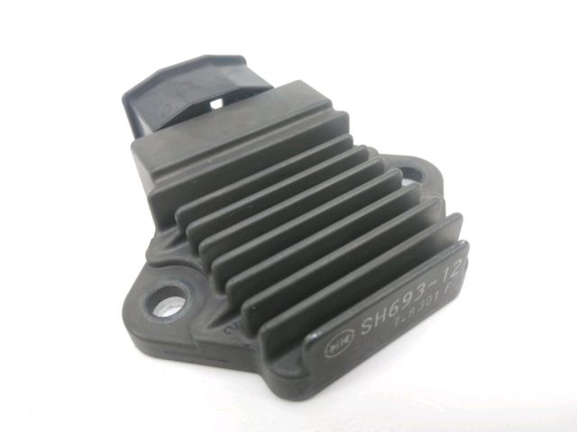 Regulateur de tension occasion SWM OUTLAW 2020