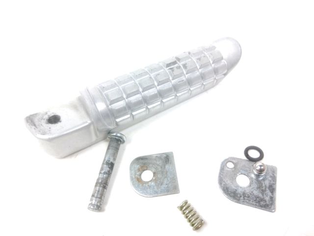 Repose pieds arriere droit occasion VOGE NAKED R 2020