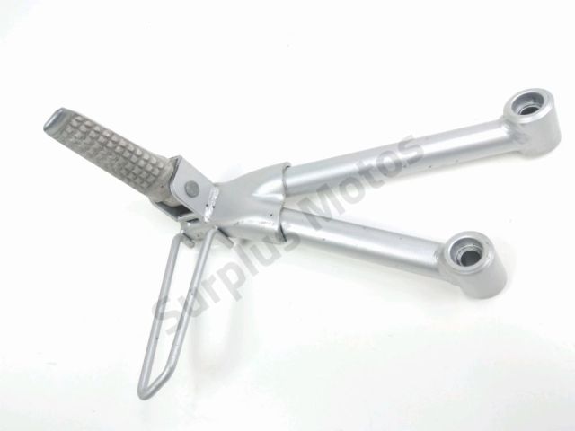 Platine et repose pieds arriere gauche occasion SUZUKI GSF 600 BANDIT 2001