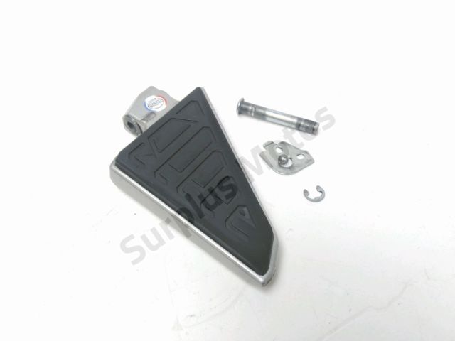 Repose pieds arriere droit occasion HONDA X-ADV 750 2019