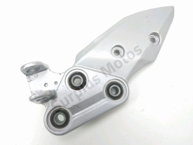Platine avant droite occasion SUZUKI GSX 1400 2006