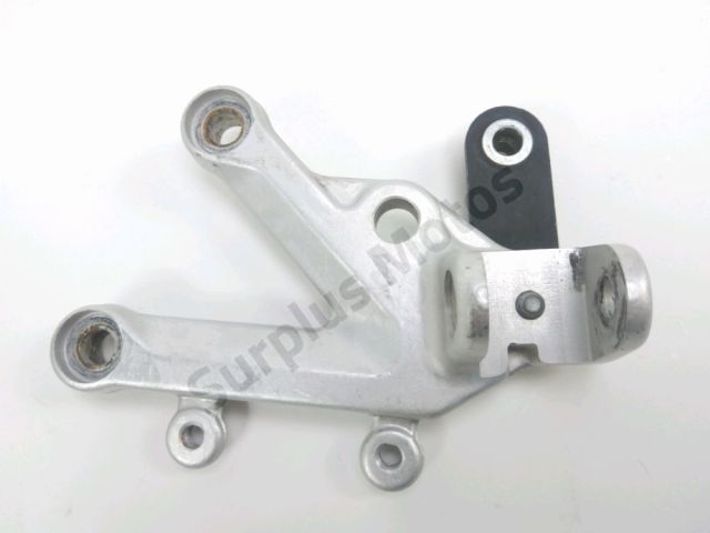 Platine avant droite occasion APRILIA RSV 2004