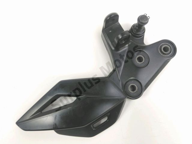 Platine avant gauche occasion SUZUKI GSXS 750 2021