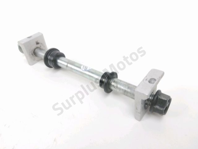 Axe de roue arriere occasion YAMAHA YZF-R 125 2011