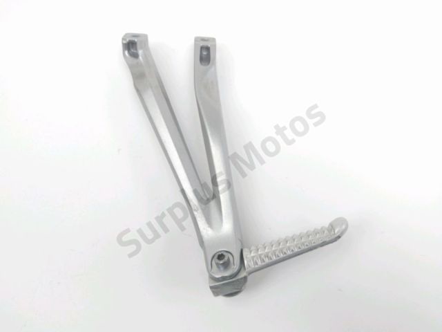 Platine et repose pieds arriere gauche occasion YAMAHA YZF 1000 R1 2007