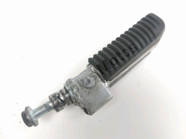 Repose pieds avant droit occasion SUZUKI GSF 600 BANDIT 2000