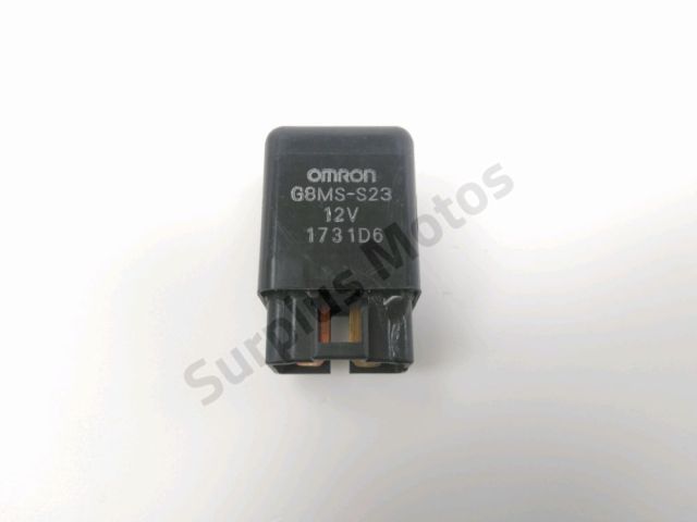 Relais boitier electrique occasion SUZUKI GS 500 2001