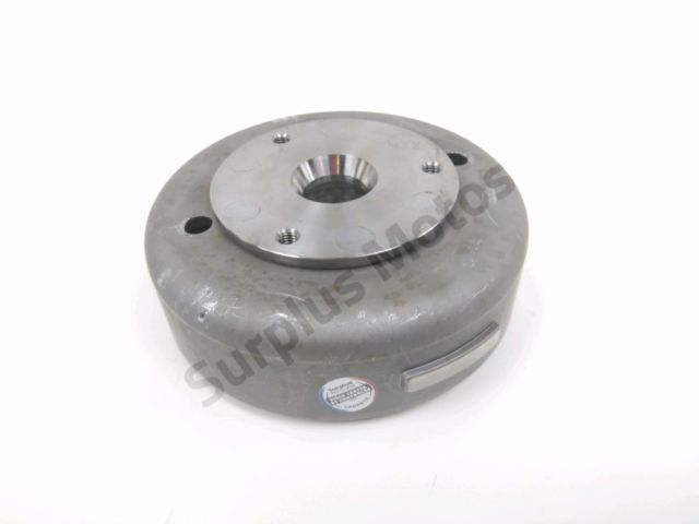 Rotor occasion SUZUKI GN 125 2001