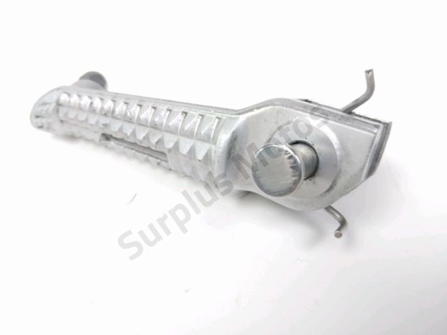 Repose pieds avant gauche occasion TRIUMPH DAYTONA 2012