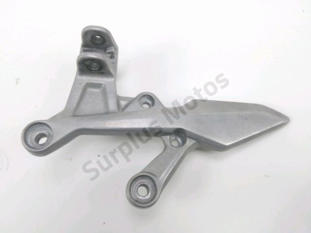 Platine avant droite occasion HONDA CBR 500 R 2022