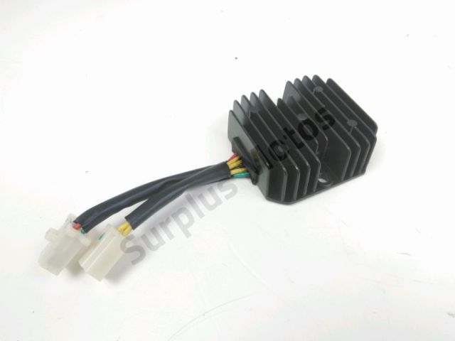 Regulateur de tension occasion SYM NH-T 2024