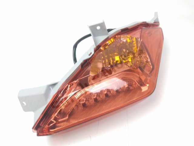 Feu arriere gauche occasion YAMAHA CZD 300 X-MAX 2019