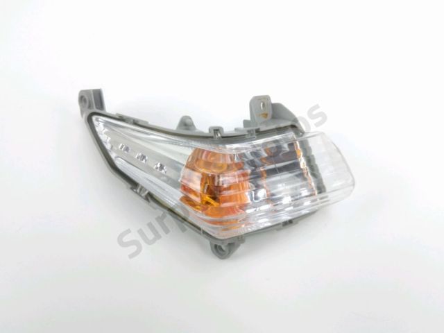 Clignotant avant d occasion SUZUKI GSR 600 2010