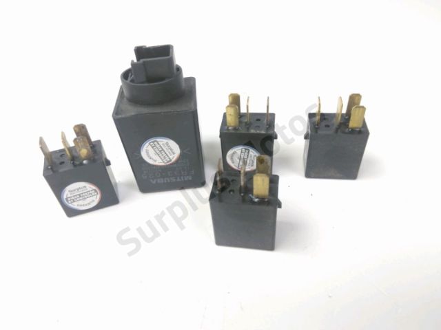 Relais boitier electrique occasion HONDA FES 125 S-WING 2007