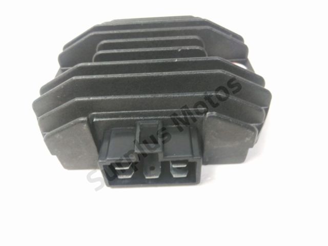 Regulateur de tension occasion YAMAHA HW 125 XENTER 2012