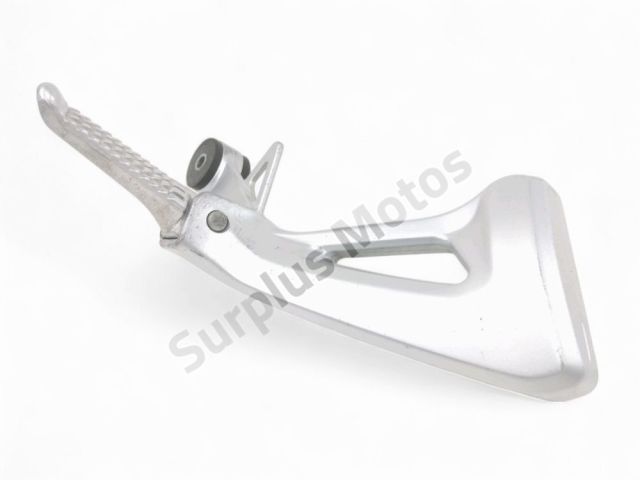 Repose pieds arriere droit occasion SUZUKI SV 650 2000