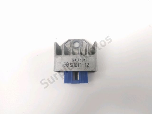 Regulateur de tension occasion VENT DERAPAGE SM 2021