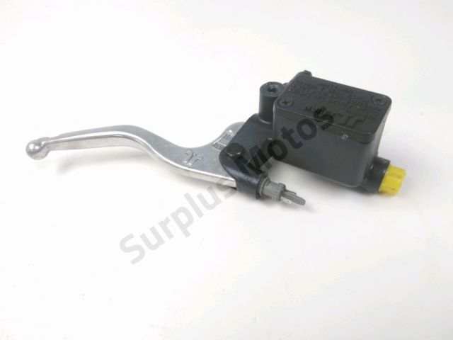 Maitre cylindre frein av complet occasion QUADRO 3D S 2014