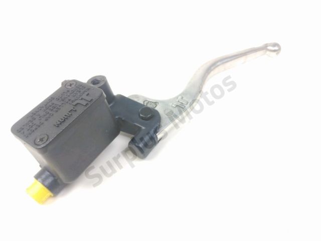 Maitre cylindre frein ar complet occasion QUADRO 3D S 2014