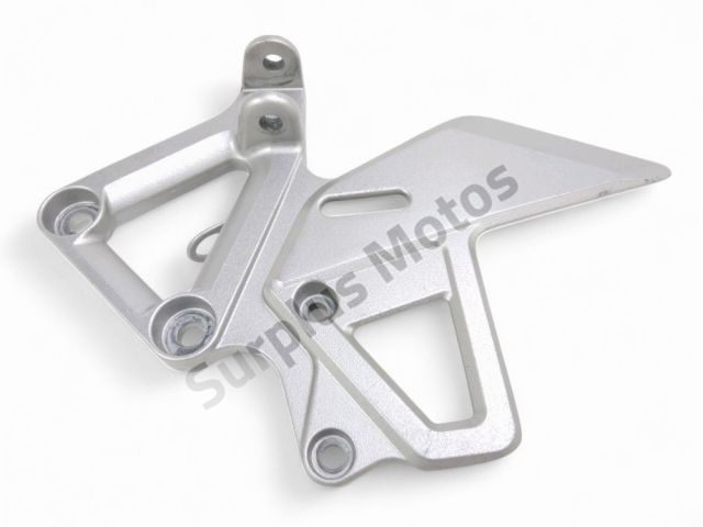 Platine avant droite occasion HONDA VFR 800 2015