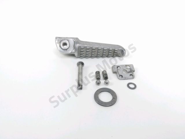 Repose pieds arriere droit occasion KAWASAKI Z 1000 2003