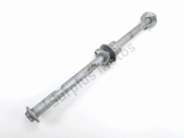 Axe de roue arriere occasion HONDA CB 600 HORNET 2005