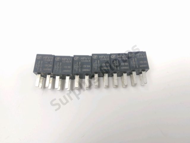 Relais boitier electrique occasion TRIUMPH TIGER SPORT 2024