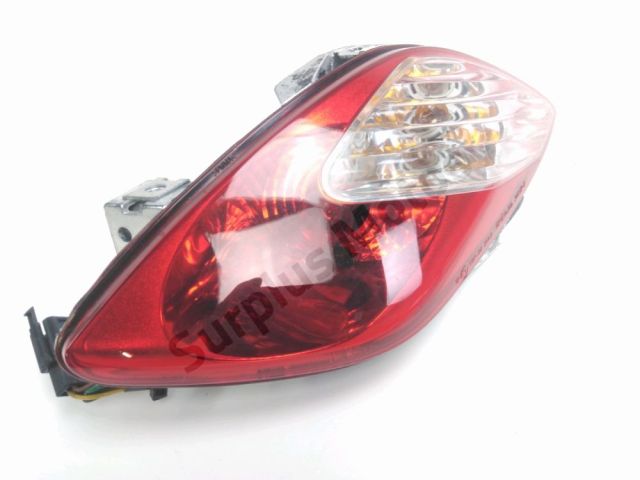 Feu arriere droit occasion YAMAHA VP 125 X-CITY 2009