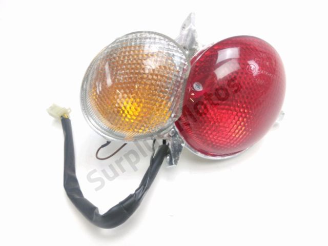 Feu arriere gauche occasion YAMAHA YP 125 MAJESTY 2007