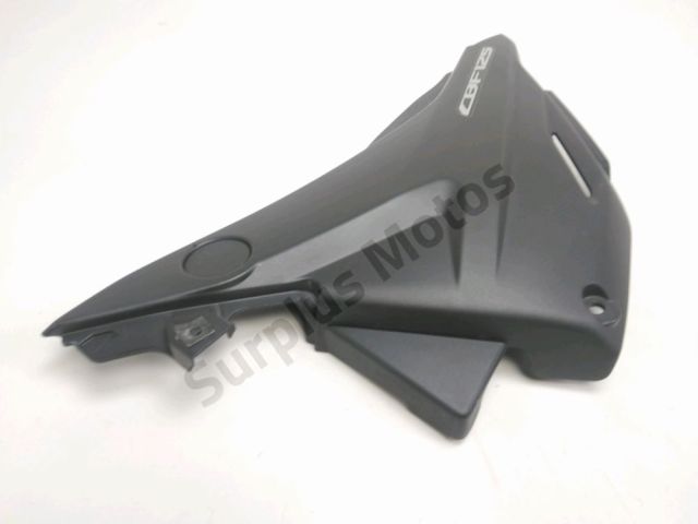 Cache lateral gauche occasion HONDA CBF 125 2010