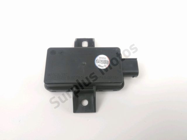 Relais boitier electrique occasion BMW CE 04 2022