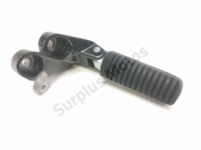 Platine et repose pieds arriere droit occasion YAMAHA XP 500 T-MAX 2011