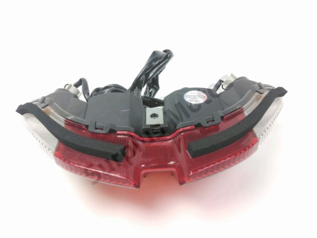 Feu arriere occasion YAMAHA FJR 1300 2008